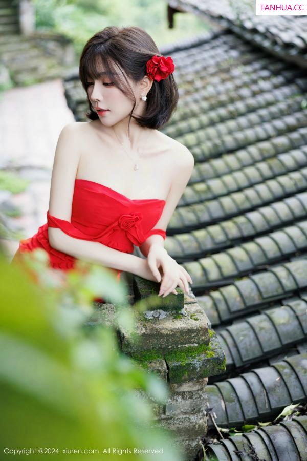 陈芝 芝芝Booty [XiuRen]高清写真图 2024.11.14 No.9449 徐莉芝Booty 黑丝美腿第43张图片